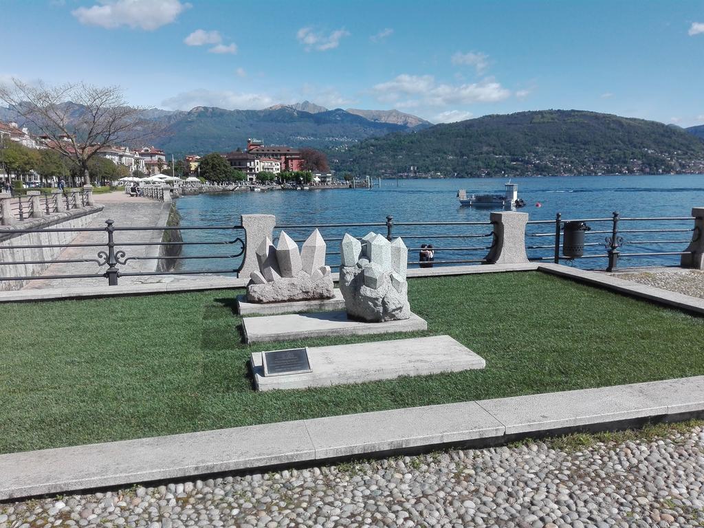 Hotel Elvezia Lake Maggiore Ngoại thất bức ảnh